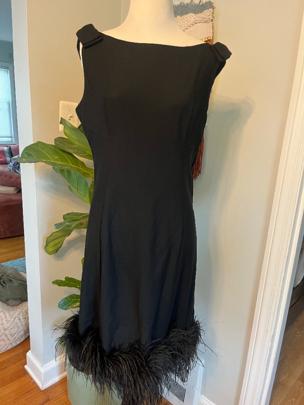 Vintage Black Dress Street Length Feather Cocktail Shift Dress Evening Wedding